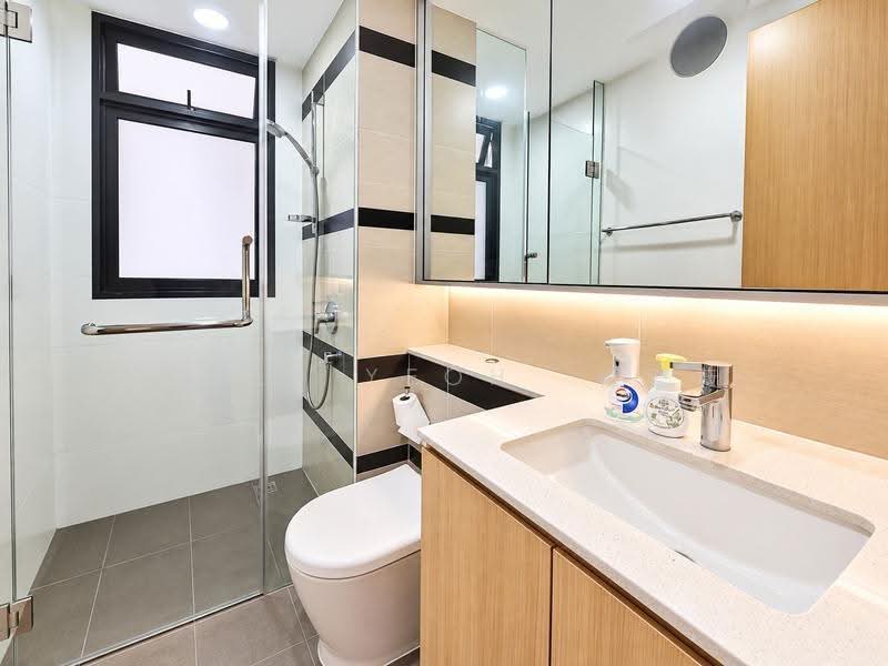 Nin Residence, 85 Pheng Geck Avenue, Macpherson / Potong Pasir, 2 Bedrooms, 850 sqft, Condominium For Rent, by Emily Yeoh  杨爱薇, 500296183 - Bathroom - PropertyGuru.com.sg