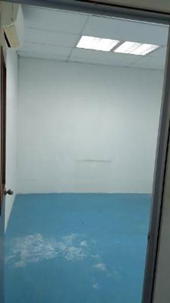 Northland Industrial Building, 3 Woodlands Industrial Park E1, Sembawang / Yishun, 1,959 sqft, Factory / Workshop (B2) For Sale, by Derence Sim, 500296192 - Interior - CommercialGuru.com.sg