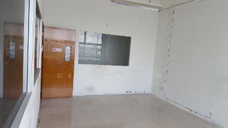 Northland Industrial Building, 3 Woodlands Industrial Park E1, Sembawang / Yishun, 1,959 sqft, Factory / Workshop (B2) For Sale, by Derence Sim, 500296192 - Interior - CommercialGuru.com.sg