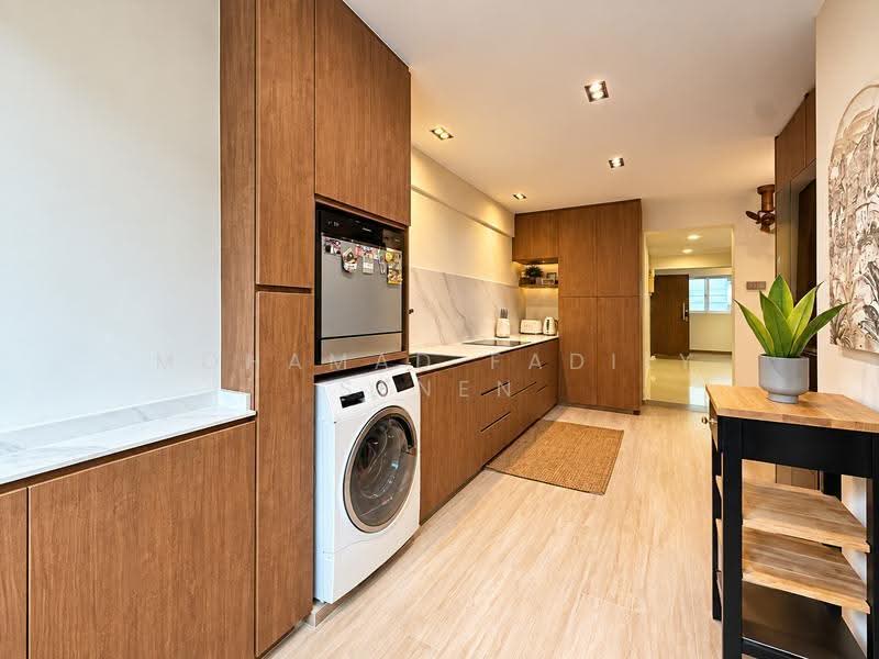 143 Tampines Street 12, 143 Tampines Street 12, Pasir Ris / Tampines, 3 Bedrooms, 1,442 sqft, HDB Flat For Sale, by Mohamad Fadily Senen, 500296194 - PropertyGuru.com.sg