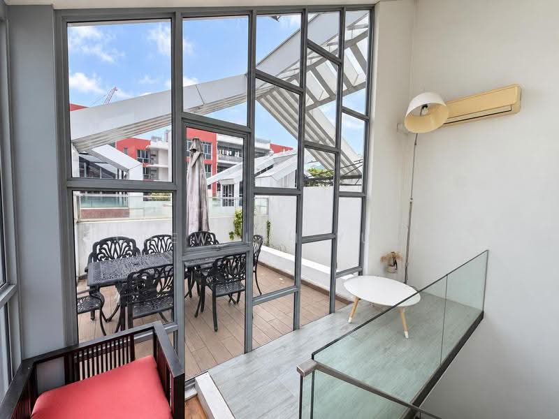 Woodhaven, 123 Woodgrove Avenue, Admiralty / Woodlands, 4 Bedrooms, 3,358 sqft, Terraced House For Sale, by Chew Lih Yuan, 500296195 - Balcony - PropertyGuru.com.sg