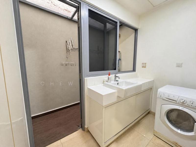 Woodhaven, 123 Woodgrove Avenue, Admiralty / Woodlands, 4 Bedrooms, 3,358 sqft, Terraced House For Sale, by Chew Lih Yuan, 500296195 - Interior - PropertyGuru.com.sg