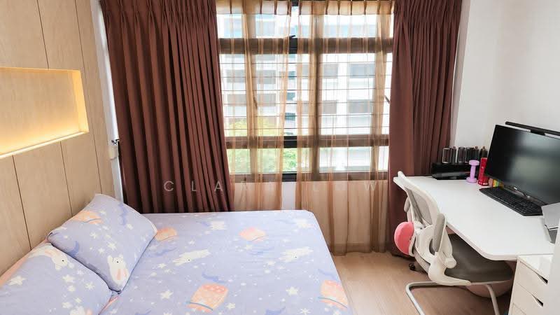 221A Bedok Central, 221A Bedok Central, Bedok / Upper East Coast, 3 Bedrooms, 936 sqft, HDB Flat For Sale, by Clara Low, 500296198 - Bedroom - PropertyGuru.com.sg