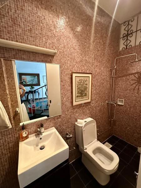 Jalan Ampang D10 Freehold Hilltop Detached, Jalan Ampang, Tanglin / Holland / Bukit Timah, 5 Bedrooms, 3,500 sqft, Detached House For Sale, by Brian Koh, 500296243 - PropertyGuru.com.sg