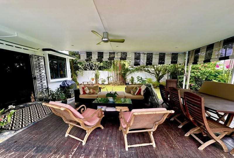 Jalan Ampang D10 Freehold Hilltop Detached, Jalan Ampang, Tanglin / Holland / Bukit Timah, 5 Bedrooms, 3,500 sqft, Detached House For Sale, by Brian Koh, 500296243 - PropertyGuru.com.sg