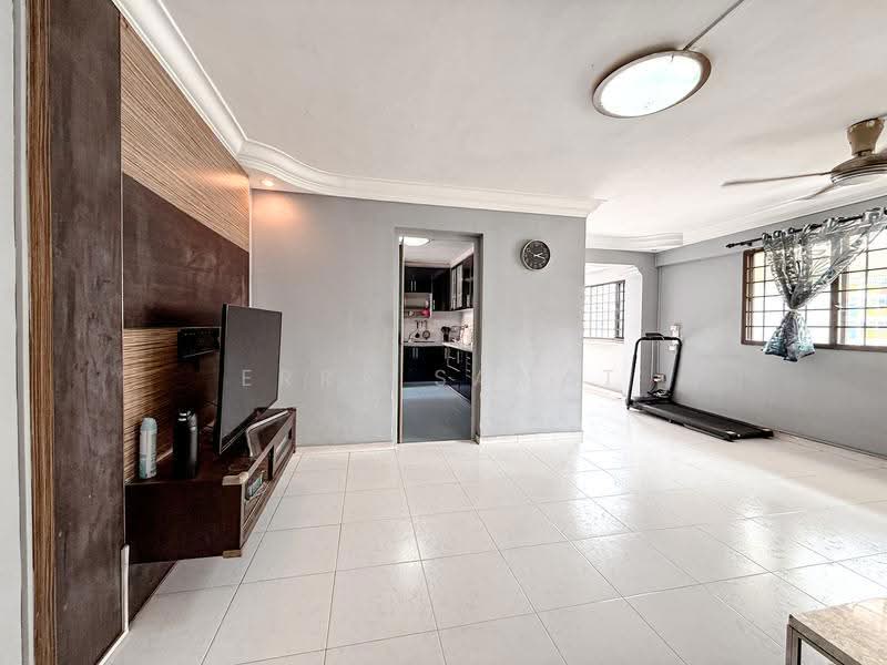 645 Yishun Street 61, 645 Yishun Street 61, Sembawang / Yishun, 3 Bedrooms, 979 sqft, HDB Flat For Sale, by Erra Samat, 500296244 - PropertyGuru.com.sg