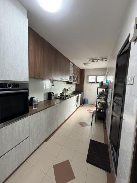636 Jurong West Street 65, 636 Jurong West Street 65, Boon Lay / Jurong / Tuas, 3 Bedrooms, 1,184 sqft, HDB Flat For Rent, by Rick Yeong  杨祖耀, 500296245 - Kitchen - PropertyGuru.com.sg