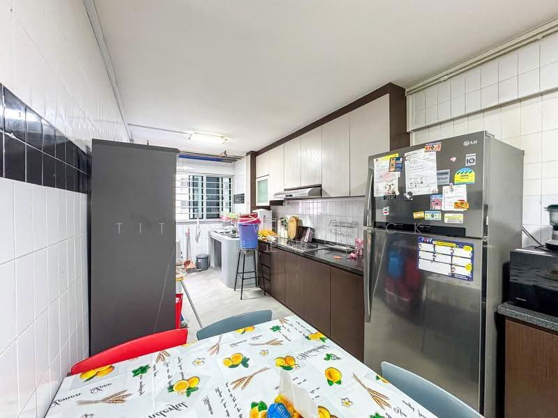 427 Pasir Ris Drive 6, 427 Pasir Ris Drive 6, Pasir Ris / Tampines, 3 Bedrooms, 904 sqft, HDB Flat For Rent, by Titus Whon CK 温正康, 500296260 - Kitchen - PropertyGuru.com.sg