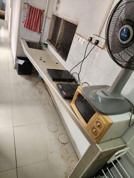 305 Tanjong Katong Road, East Coast / Marine Parade, Room Rental, 170 sqft, Walk-up Apartment For Rent, by Yushu Wang, 500296271 - Kitchen - PropertyGuru.com.sg
