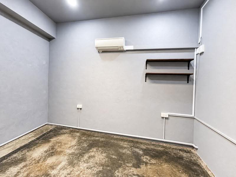Rangoon Road Retail / F&B Space, 217 Rangoon Road, Farrer Park / Serangoon Rd, 2,205 sqft, Food & Beverage For Rent, by Kai Chen, 500296281 - CommercialGuru.com.sg