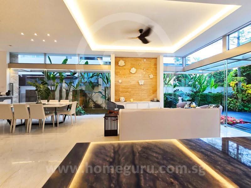 Stunning 2.5 sty Semi-D in Prime Serangoon Garden!, Serangoon Garden Estate, Hougang / Punggol / Sengkang, 5 Bedrooms, 5,690 sqft, Semi-Detached House For Sale, by Kent Tan, 500296286 - Living Room - PropertyGuru.com.sg