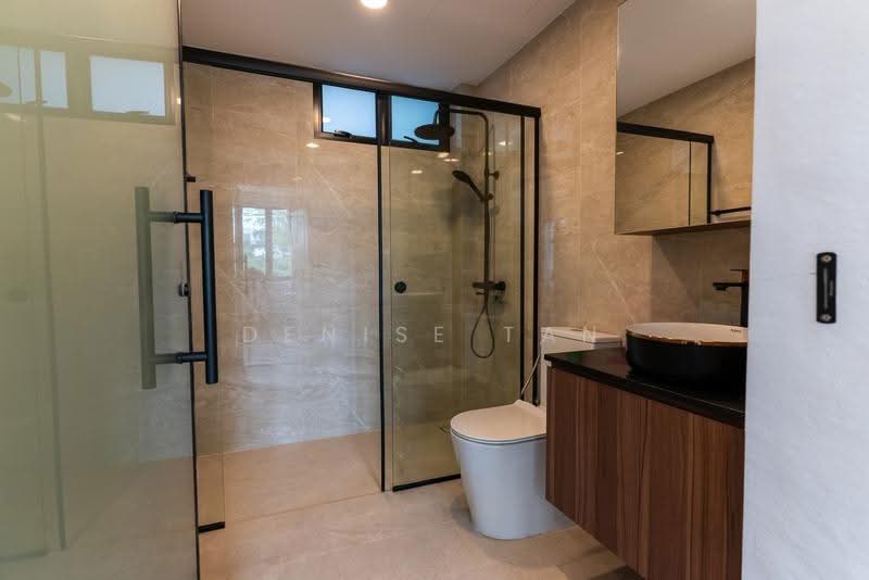 Sin Ming Plaza, 6 Sin Ming Road, Ang Mo Kio / Bishan / Thomson, 3 Bedrooms, 1,485 sqft, Apartment For Sale, by Denise Tan, 500296297 - Bathroom - PropertyGuru.com.sg