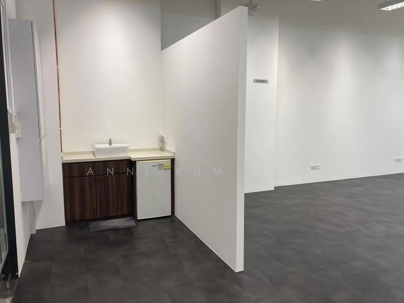 SBF Center, 160 Robinson Road, Boat Quay / Raffles Place / Marina, 753 sqft, Office For Sale, by Anni Kum 甘岸霓, 500296307 - CommercialGuru.com.sg
