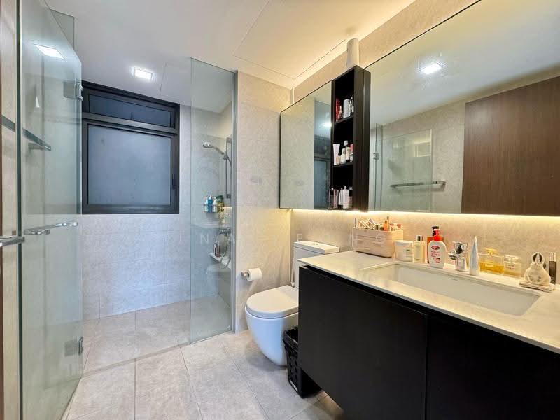 iNz Residence, 64 Choa Chu Kang Avenue 5, Dairy Farm / Bukit Panjang / Choa Chu Kang, 3 Bedrooms, 969 sqft, Condominium For Rent, by Fina Leong, 500296323 - PropertyGuru.com.sg