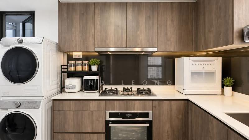 iNz Residence, 64 Choa Chu Kang Avenue 5, Dairy Farm / Bukit Panjang / Choa Chu Kang, 3 Bedrooms, 969 sqft, Condominium For Rent, by Fina Leong, 500296323 - PropertyGuru.com.sg