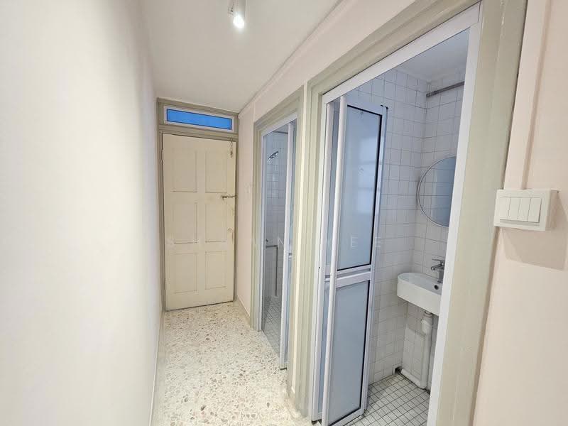 78 Moh Guan Terrace, 78 Moh Guan Terrace, Alexandra / Commonwealth, 3 Bedrooms, 840 sqft, Walk-up Apartment For Sale, by Shawn Yee, 500296327 - PropertyGuru.com.sg