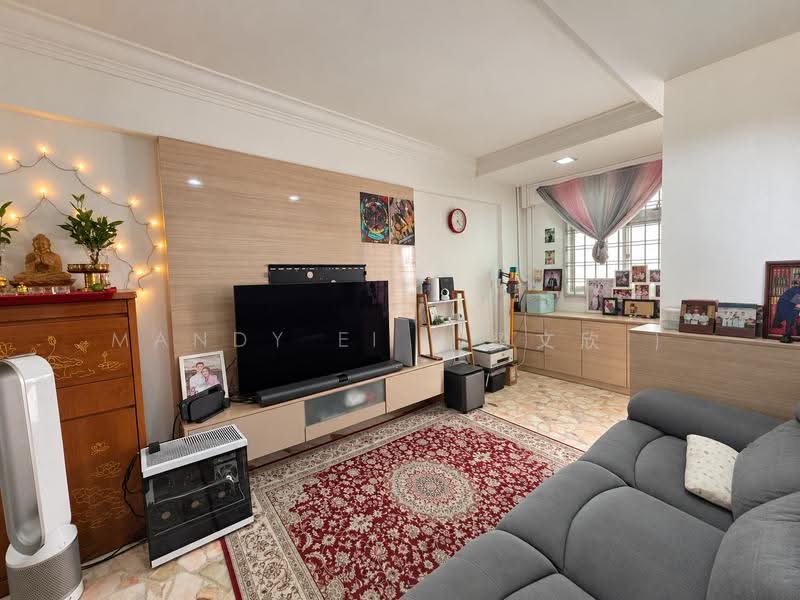 739 Yishun Avenue 5, 739 Yishun Avenue 5, Sembawang / Yishun, 2 Bedrooms, 751 sqft, HDB Flat For Sale, by Mandy Ei ( 梁文欣 ), 500296330 - Living Room - PropertyGuru.com.sg