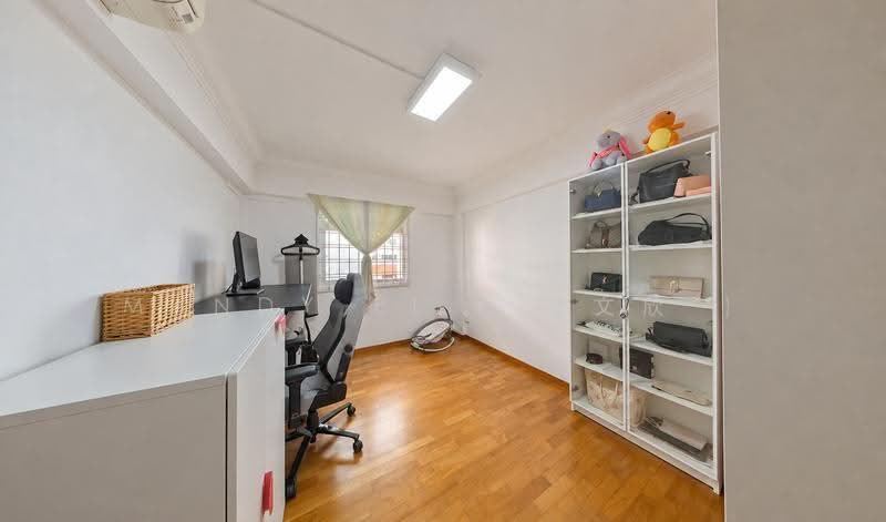 739 Yishun Avenue 5, 739 Yishun Avenue 5, Sembawang / Yishun, 2 Bedrooms, 751 sqft, HDB Flat For Sale, by Mandy Ei ( 梁文欣 ), 500296330 - Study - PropertyGuru.com.sg