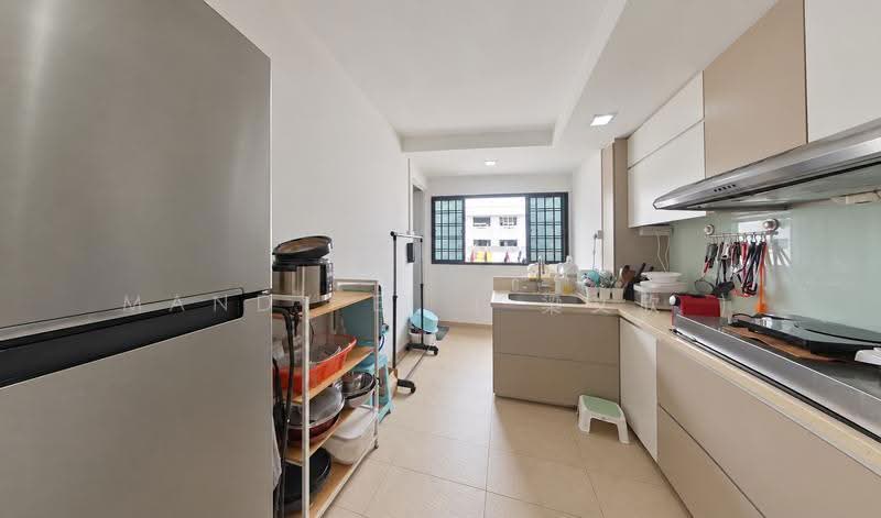 739 Yishun Avenue 5, 739 Yishun Avenue 5, Sembawang / Yishun, 2 Bedrooms, 751 sqft, HDB Flat For Sale, by Mandy Ei ( 梁文欣 ), 500296330 - Kitchen - PropertyGuru.com.sg