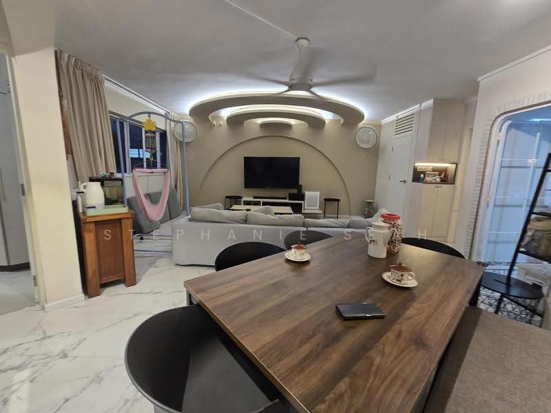 114 Bukit Batok West Avenue 6, 114 Bukit Batok West Avenue 6, Dairy Farm / Bukit Panjang / Choa Chu Kang, Room Rental, 150 sqft, HDB Flat For Rent, by Stephanie Seah, 500296332 - Living Room - PropertyGuru.com.sg