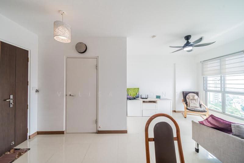 105B Bidadari Park Drive, 105B Bidadari Park Drive, Macpherson / Potong Pasir, 3 Bedrooms, 1,012 sqft, HDB Flat For Sale, by Velisa Leong, 500296366 - Living Room - PropertyGuru.com.sg