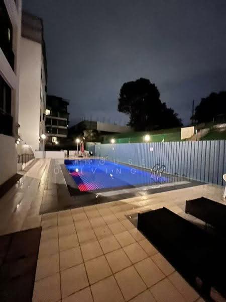 Le Wilkie, 68 Wilkie Road, Orchard / River Valley, Room Rental, 140 sqft, Condominium For Rent, by Bunny, 500296376 - Pool - PropertyGuru.com.sg