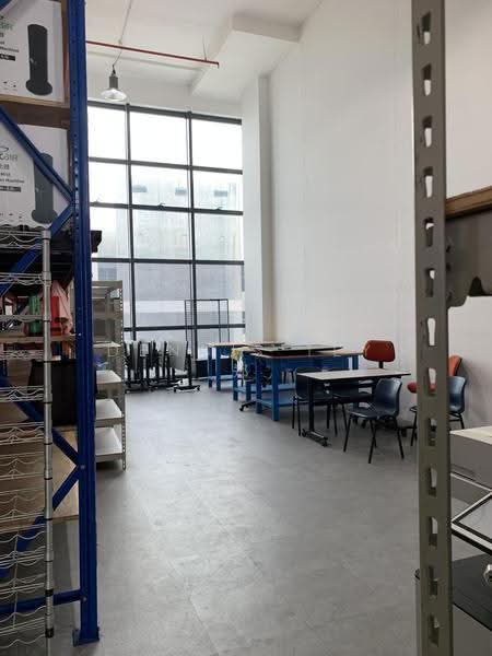 Oxley BizHub, 61 Ubi Road 1, Eunos / Geylang / Paya Lebar, 2,303 sqft, Light Industrial (B1) For Rent, by Dennis Tey 郑, 500296396 - Interior - CommercialGuru.com.sg