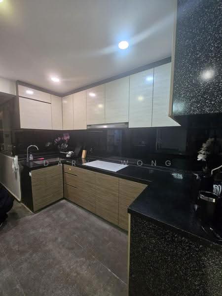 Grandeur 8, 2 Ang Mo Kio Central 3, Ang Mo Kio / Bishan / Thomson, Room Rental, 120 sqft, Condominium For Rent, by Daryl Wong, 500296428 - Kitchen - PropertyGuru.com.sg