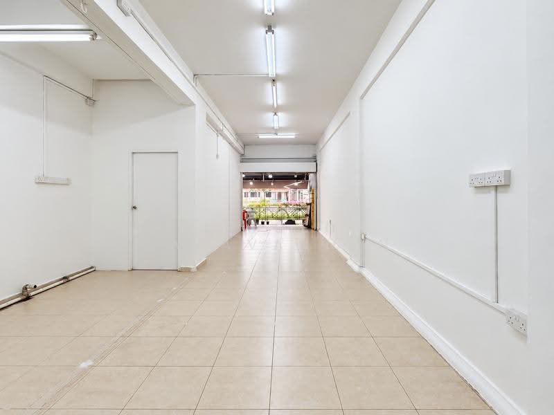 301 Serangoon Ave 2, 301 Serangoon Ave 2, Hougang / Punggol / Sengkang, 800 sqft, Other Retail For Rent, by Jayden Saravannan, 500296447 - Interior - CommercialGuru.com.sg
