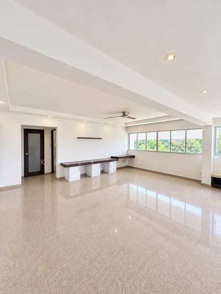 511 Bukit Batok Street 52, 511 Bukit Batok Street 52, Dairy Farm / Bukit Panjang / Choa Chu Kang, 3 Bedrooms, 1,313 sqft, HDB Flat For Sale, by Kelly Leong, 500296459 - Living Room - PropertyGuru.com.sg