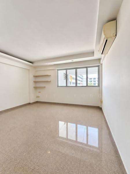 511 Bukit Batok Street 52, 511 Bukit Batok Street 52, Dairy Farm / Bukit Panjang / Choa Chu Kang, 3 Bedrooms, 1,313 sqft, HDB Flat For Sale, by Kelly Leong, 500296459 - Living Room - PropertyGuru.com.sg