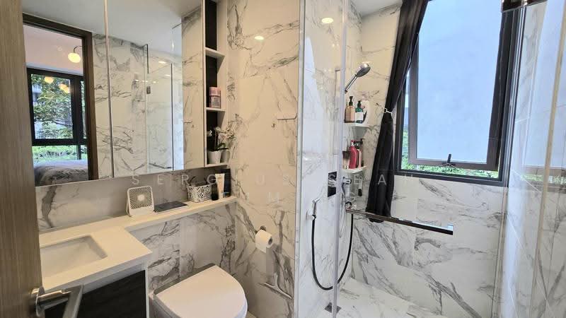 Parc Botannia, 10 Fernvale Street, Seletar / Yio Chu Kang, 3 Bedrooms, 969 sqft, Condominium For Sale, by Sergius Seah Weiming, 500296472 - Master Bathroom - PropertyGuru.com.sg