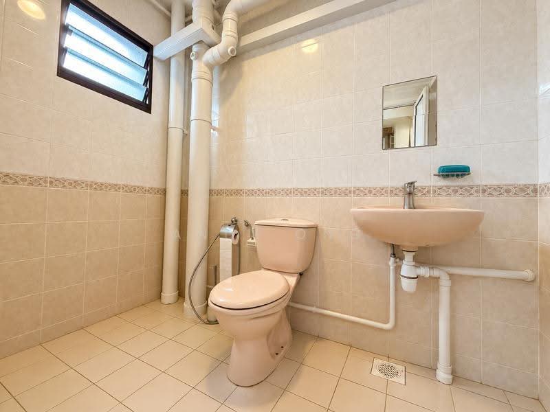 Common Bathroom