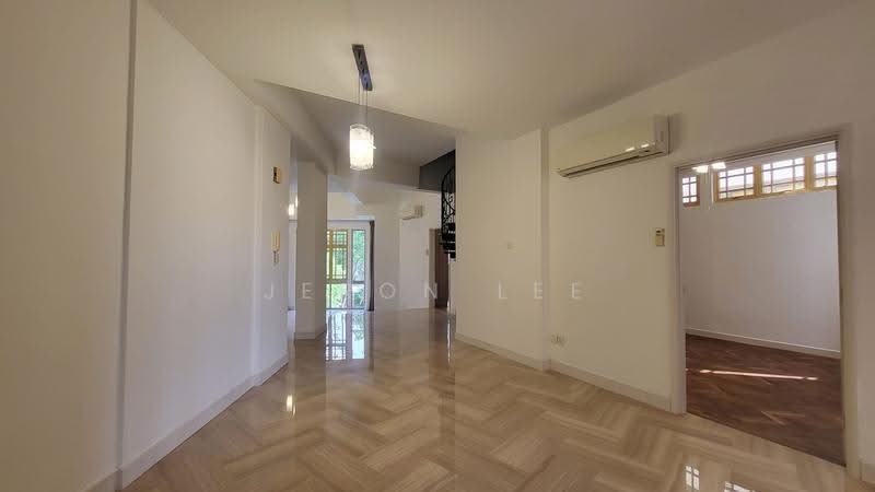 Orange Regency, 101 Fernhill Road, Tanglin / Holland / Bukit Timah, 3 Bedrooms, 2,422 sqft, Apartment For Rent, by Jeron Lee, 500296484 - Interior - PropertyGuru.com.sg