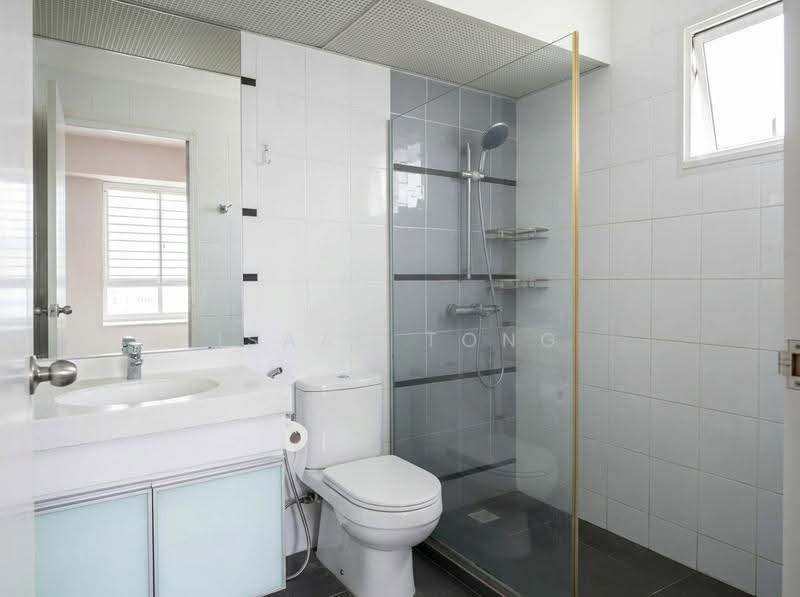 269A Punggol Field, 269A Punggol Field, Hougang / Punggol / Sengkang, 3 Bedrooms, 1,044 sqft, HDB Flat For Sale, by Isaac Tong, 500296517 - Bathroom - PropertyGuru.com.sg