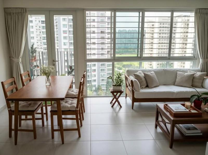 269A Punggol Field, 269A Punggol Field, Hougang / Punggol / Sengkang, 3 Bedrooms, 1,044 sqft, HDB Flat For Sale, by Isaac Tong, 500296517 - Dining Room - PropertyGuru.com.sg