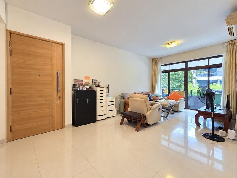 Varsity Park Condominium, 66 West Coast Road, Buona Vista / West Coast / Clementi New Town, 3 Bedrooms, 1,292 sqft, Condominium For Sale, by Jeffrey Zeus, 500296535 - Living Room - PropertyGuru.com.sg