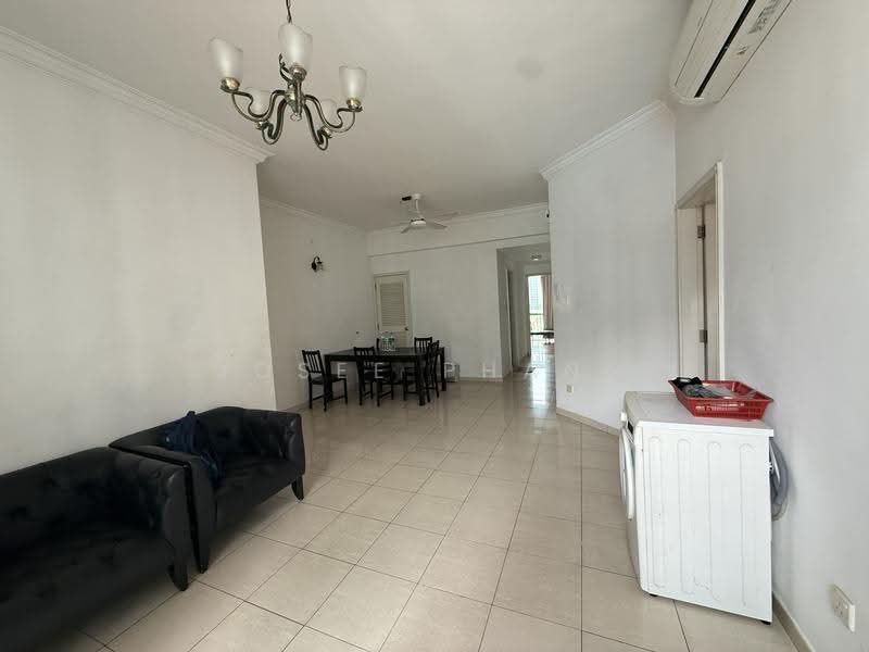 The Sunny Spring, 50 Lorong 40 Geylang, Eunos / Geylang / Paya Lebar, 4 Bedrooms, 1,066 sqft, Apartment For Rent, by Josee Phang, 500296539 - Living Room - PropertyGuru.com.sg