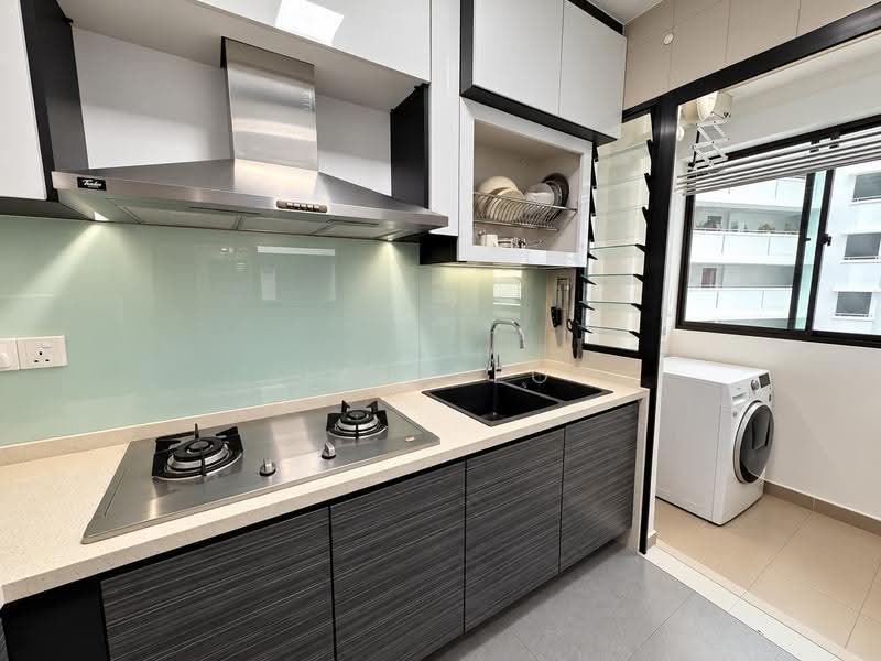 333D Yishun Riverwalk, 333D Yishun Street 31, Sembawang / Yishun, 2 Bedrooms, 721 sqft, HDB Flat For Sale, by Ian Teo, 500296541 - Kitchen - PropertyGuru.com.sg