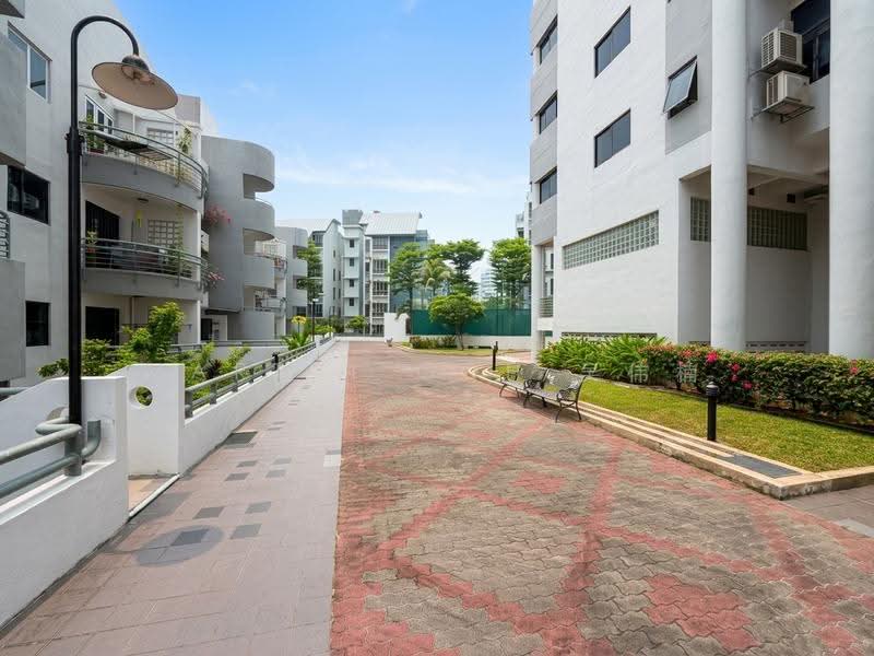 Nouvelle Park, 131 Poh Huat Road West, Hougang / Punggol / Sengkang, 4 Bedrooms, 1,119 sqft, Condominium For Sale, by Martin Goh 吴伟楠, 500296547 - Exterior - PropertyGuru.com.sg