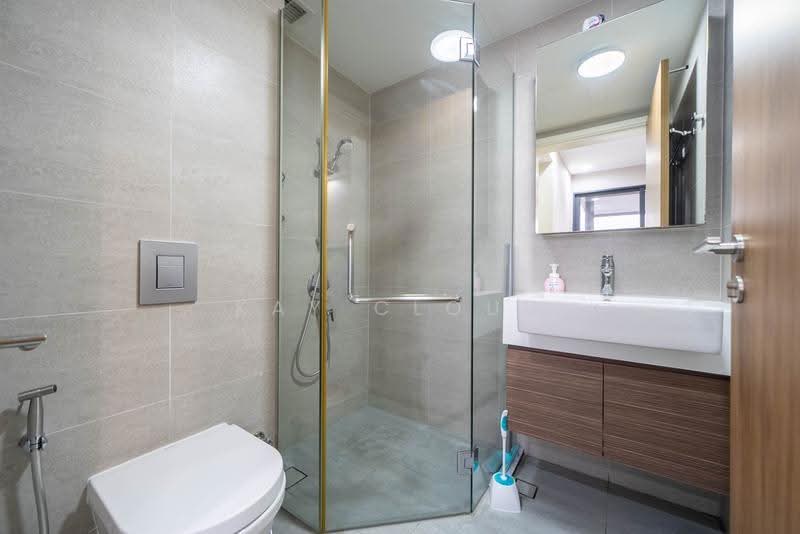 Uptown @ Farrer, 2  Perumal Road Singapore, Farrer Park / Serangoon Rd, 3 Bedrooms, 764 sqft, Condominium For Sale, by Kay Cloud, 500296556 - Bathroom - PropertyGuru.com.sg