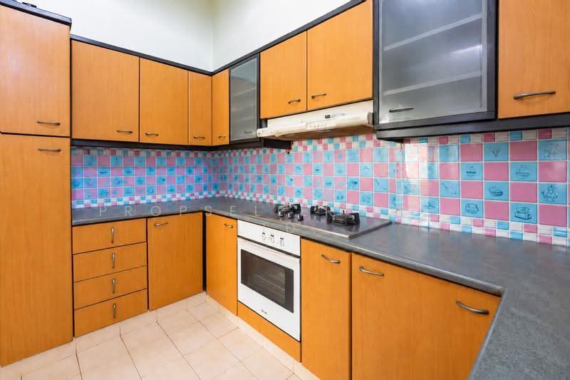Moonstone View, 31 Moonstone Lane, Balestier / Toa Payoh, 3 Bedrooms, 1,572 sqft, Condominium For Sale, by Kit Toh, 500296567 - Kitchen - PropertyGuru.com.sg