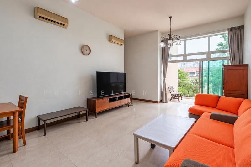 Moonstone View, 31 Moonstone Lane, Balestier / Toa Payoh, 3 Bedrooms, 1,572 sqft, Condominium For Sale, by Kit Toh, 500296567 - Living Room - PropertyGuru.com.sg