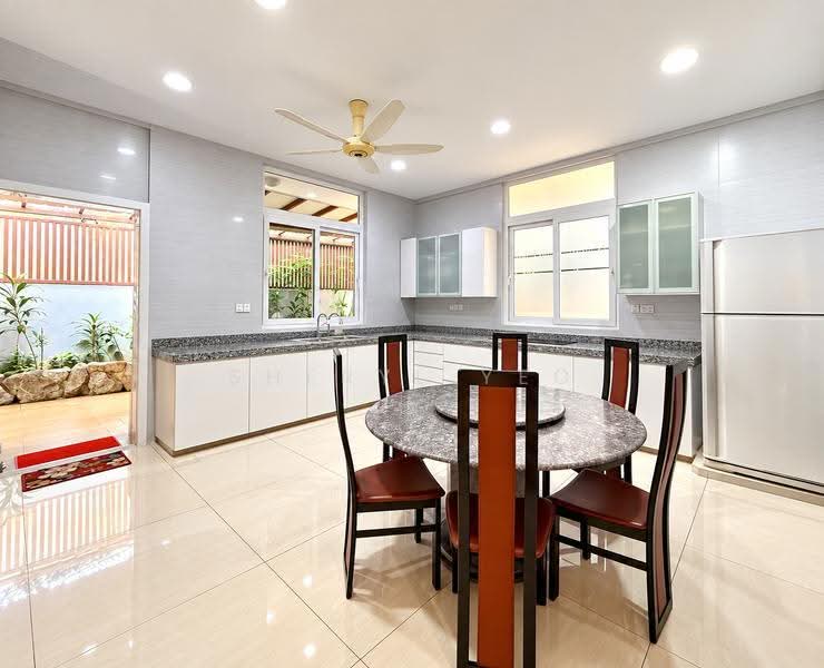 **LANDED7772**@ DETACHED AT SELETAR HILLS, Ang Mo Kio / Bishan / Thomson, 6 Bedrooms, 7,000 sqft, Detached House For Sale, by Sheryl Yeo, 500296580 - Kitchen - PropertyGuru.com.sg