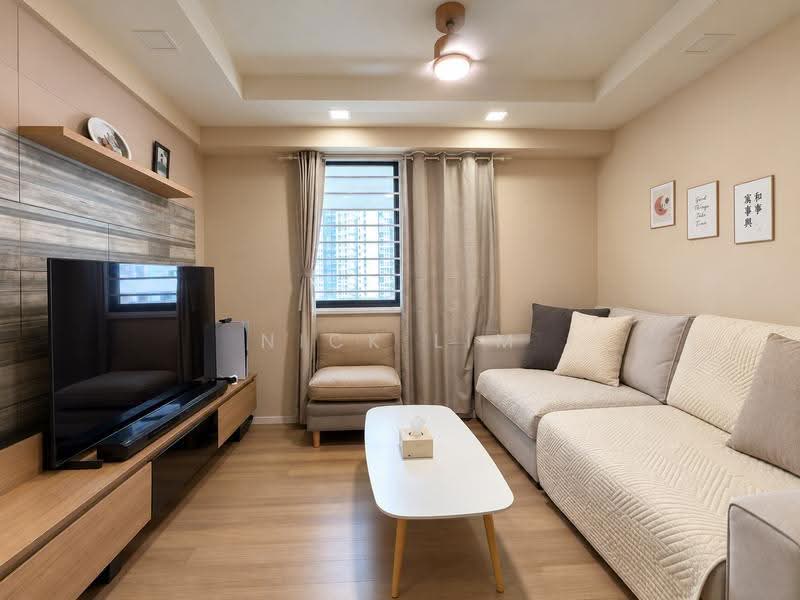 308C Punggol Walk, 308C Punggol Walk, Hougang / Punggol / Sengkang, 2 Bedrooms, 721 sqft, HDB Flat For Sale, by Nick Lim, 500296610 - Living Room - PropertyGuru.com.sg
