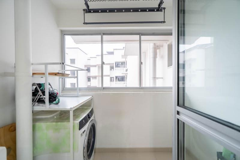229A Sumang Lane, 229A Sumang Lane, Hougang / Punggol / Sengkang, 3 Bedrooms, 1,216 sqft, HDB Flat For Sale, by Bunz Bao, 500296616 - Balcony - PropertyGuru.com.sg