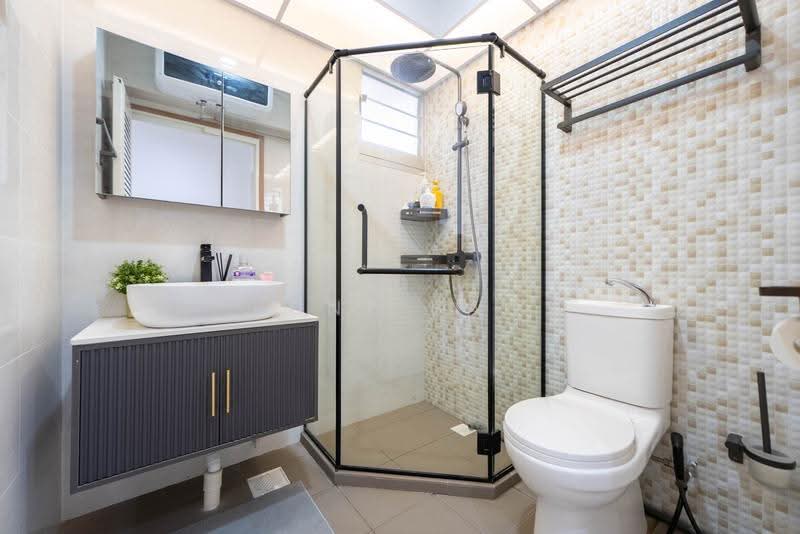 229A Sumang Lane, 229A Sumang Lane, Hougang / Punggol / Sengkang, 3 Bedrooms, 1,216 sqft, HDB Flat For Sale, by Bunz Bao, 500296616 - Bathroom - PropertyGuru.com.sg