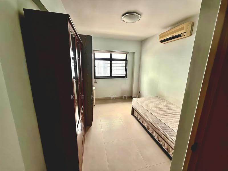 49 Jalan Tiga, 49 Jalan Tiga, Eunos / Geylang / Paya Lebar, 3 Bedrooms, 1,001 sqft, HDB Flat For Sale, by Ken Wong, 500296617 - Bedroom - PropertyGuru.com.sg