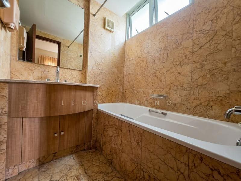 Rafflesia Condo, 31 Bishan Street 21, Ang Mo Kio / Bishan / Thomson, 2 Bedrooms, 915 sqft, Condominium For Rent, by Leow Ziping, 500296634 - Bathroom - PropertyGuru.com.sg