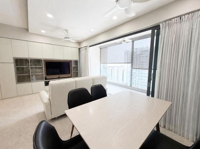 The Panorama, 10 Ang Mo Kio Ave 2, Ang Mo Kio / Bishan / Thomson, 3 Bedrooms, 1,130 sqft, Condominium For Sale, by Ryan Tan 陳仕聪, 500296641 - Living Room - PropertyGuru.com.sg